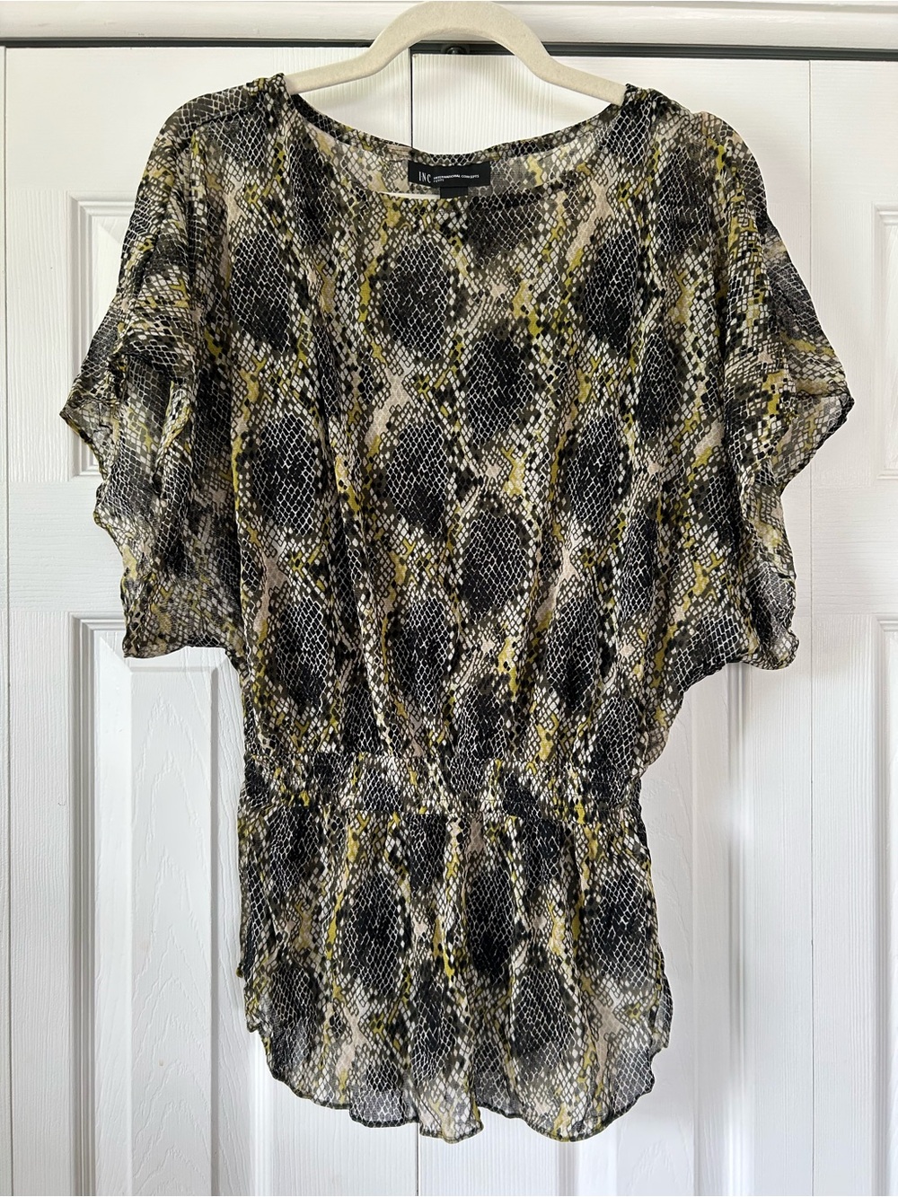 INC International Concepts Petite Snakeskin Flutter Sleeve Blouse Size S